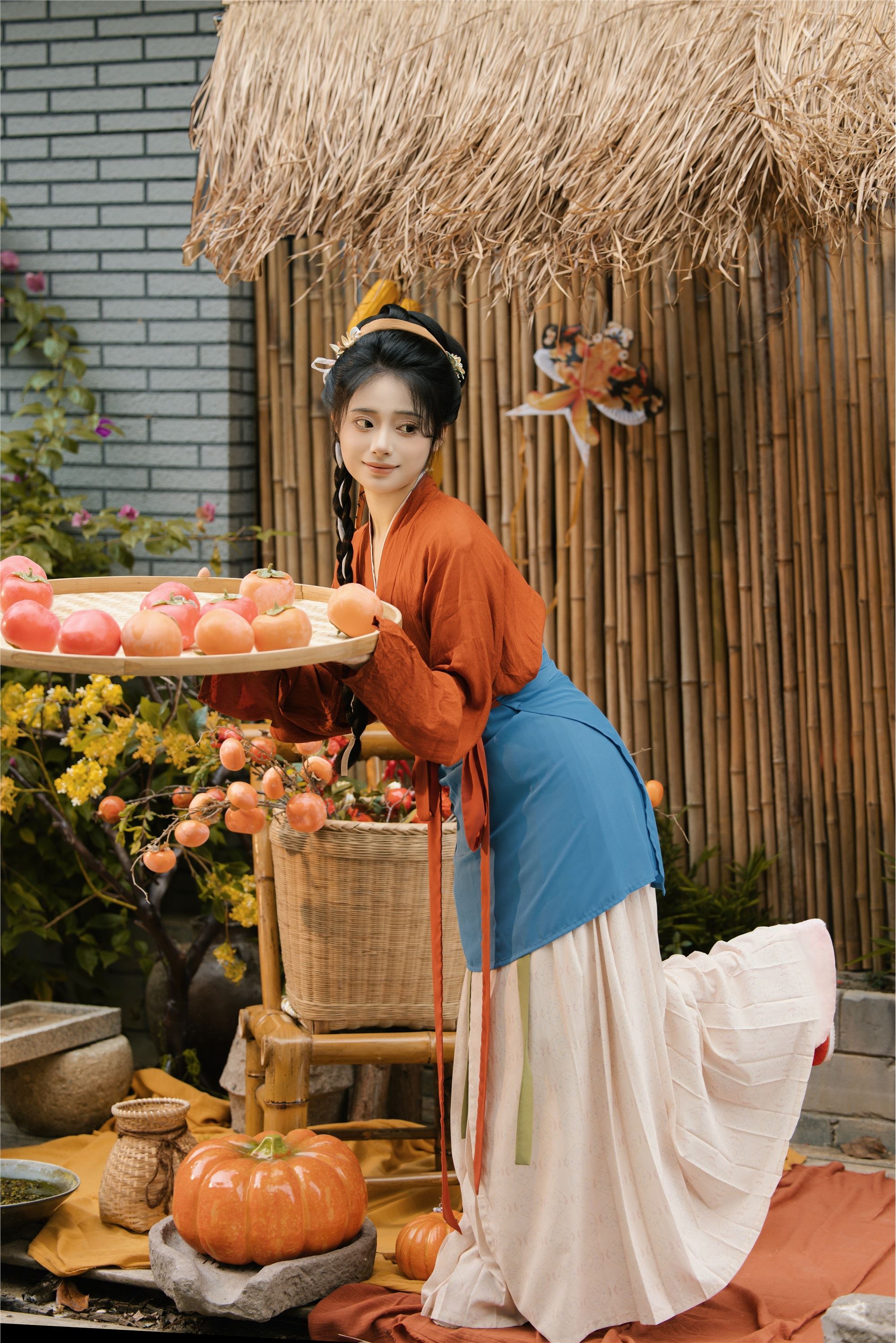 YITUYU艺图语 2025.01.18 晒秋 衔鹿